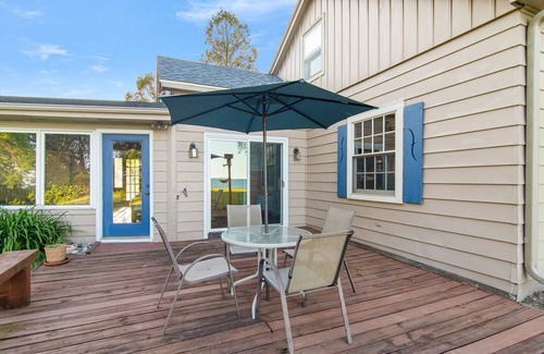 Belgium Cabin | 4 bed house on the shore of Lake Michigan