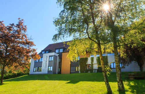 Arnsberg Apartment | 4-bed room with shower/WC