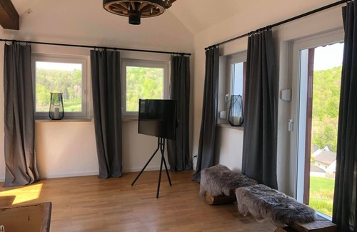 Pelm Apartment | 4-bed vacation apartment Eifelglück, shower/WC, 2 bedrooms - vacation apartment and apartment