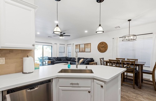 Villages At Queen Creek House | 4 Bed with Community Pool, Game Room, Minutes to Bell Bank Park!