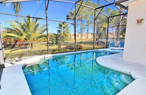 Florida Pines Villa | 4 bed with games room in Calabay Parc 234OD