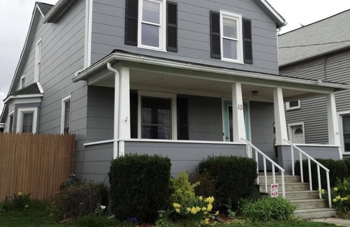 Riverside House | 4 Bedroom, 2 bath. Sleeps 4-6. Great location for finger lakes/Corning vacation.