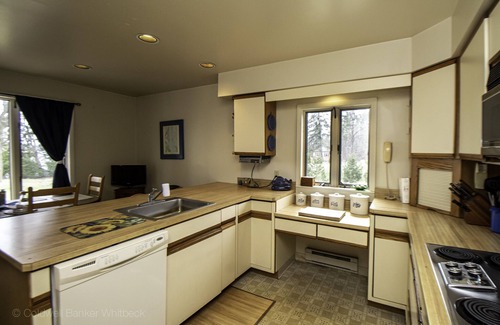 Plattsburgh House | 4 Bedroom 2 Bathroom Entire Home with Walk-In Lake Access