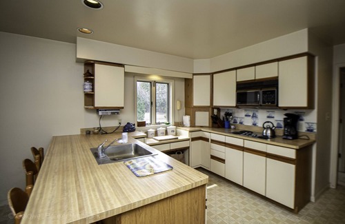 Plattsburgh House | 4 Bedroom 2 Bathroom Entire Home with Walk-In Lake Access