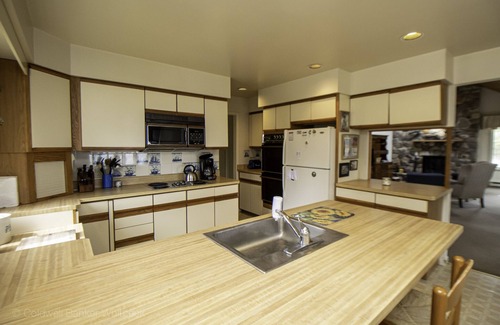 Plattsburgh House | 4 Bedroom 2 Bathroom Entire Home with Walk-In Lake Access