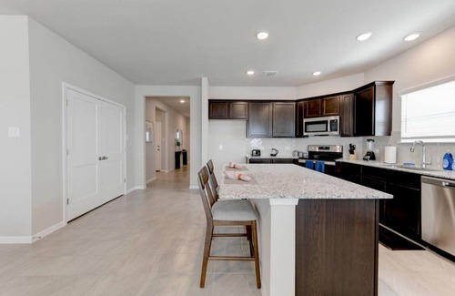 Temple House | 4 Bedroom 3 Bath Home in Temple