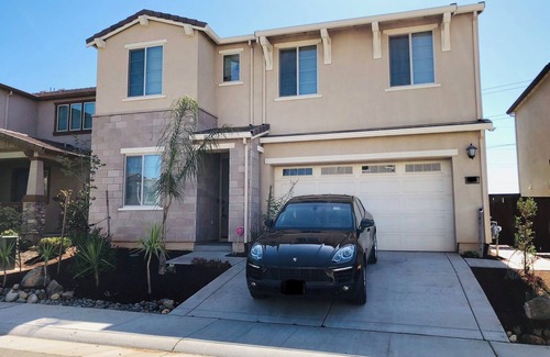 Rancho Cordova House | 4 bedroom 3 bathroom House in Rancho Cordova.