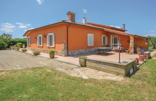 Canale Monterano House | 4 bedroom accommodation in Canale Monterano -RM-