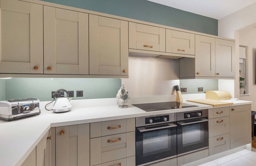 Borth Cottage | 4 bedroom accommodation in Borth Aberystwyth