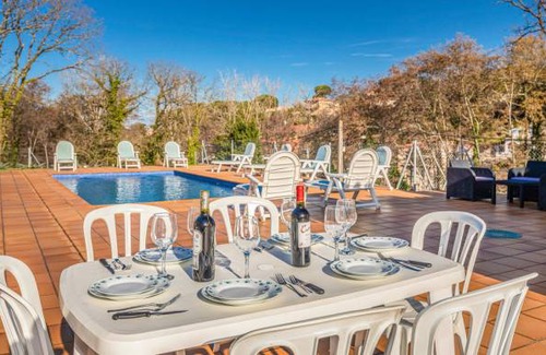 Mont Barbat House | 4 bedroom accommodation in Macanet de la Selva