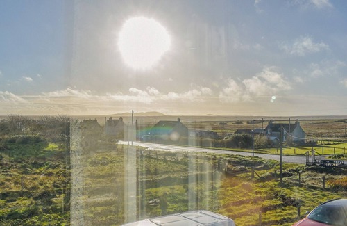 Arnol Cottage | 4 bedroom accommodation in Upper Barvas