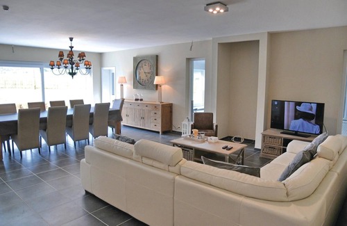 Somme-Leuze House | 4 bedroom accommodation in Somme-Leuze