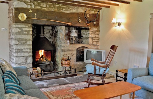 Pentrefelin Cottage | 4 bedroom accommodation in Abergorlech