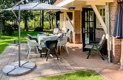 Exloo House | 4 bedroom accommodation in Exloo
