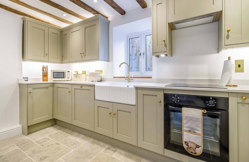 Peterchurch Cottage | 4 bedroom accommodation in Peterchurch, near Hereford