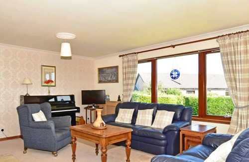 Saint Cyrus Cottage | 4 bedroom accommodation in St Cyrus, near Banchory