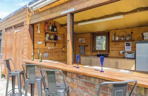 Skegness Cottage | 4 bedroom accommodation in Hogsthorpe, near Skegness