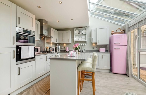 Rudloe Cottage | 4 bedroom accommodation in Corsham