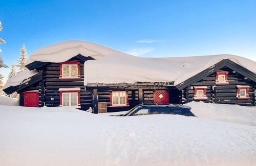 Ringsaker House | 4 bedroom accommodation in Sjusjøen