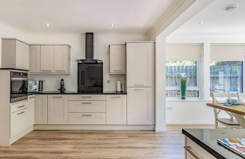 Banff Cottage | 4 bedroom accommodation in Waters Edge, near Banff