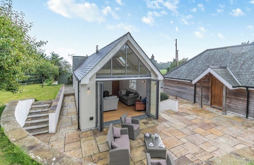 St. Just in Roseland Cottage | 4 bedroom accommodation in St Just-in-Roseland, near St Mawes