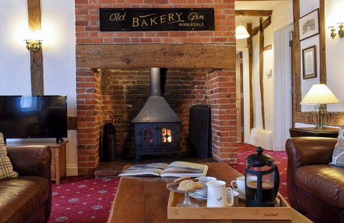 Pulham Market Cottage | 4 bedroom accommodation in Pulham Market, near Diss