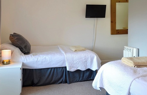 Oban Cottage | 4 bedroom accommodation in Dunbeg, near Oban