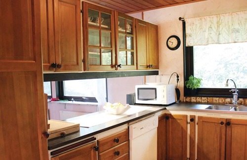 Hamneda House | 4 bedroom accommodation in Hamneda