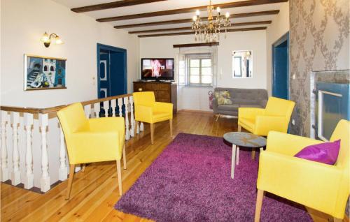 Kastav Apartment | 4 Bedroom Awesome Apartment In Kastav