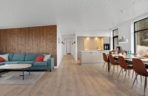 Tversted House | 4 bedroom awesome home in Bindslev