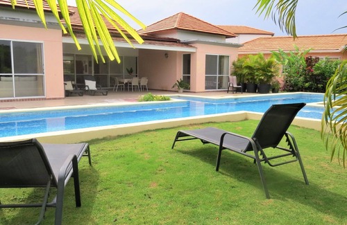 Costa Blanca Villa | 4 Bedroom Beach & Golf Detached Villa With Private Pool by Decameron