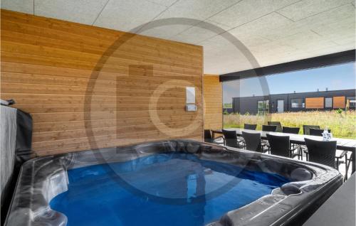 Hjarbæk House | 4 Bedroom Beautiful Home In Løgstrup