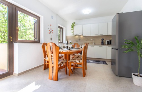 Sezana House | 4 bedroom beautiful home in Sezana
