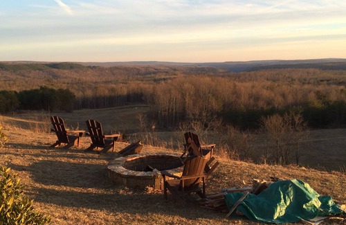 Saint Andrews Cabin | 4 Bedroom Cabin sits on 580 acres with speculator views. Abuts Coalmont ATV park