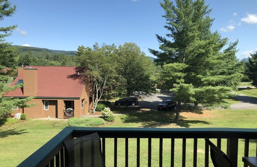 North Woodstock House | 4 bedroom condo has great view of mountains