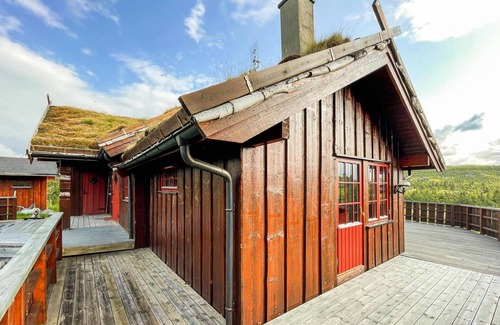 Sor-Aurdal House | 4 bedroom cozy home in Reinli