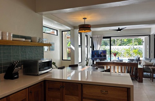 Puerto Bahia Villa | 4-bedroom Family Villa in Playa Portillo with AC and Generator. Enjoy paradise