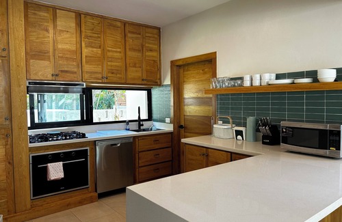 Puerto Bahia Villa | 4-bedroom Family Villa in Playa Portillo with AC and Generator. Enjoy paradise