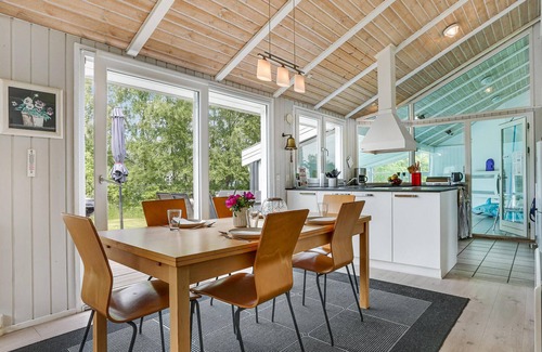 Tversted House | 4 bedroom gorgeous home in Bindslev