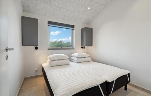 Skaven Strand House | 4 Bedroom Gorgeous Home In Tarm