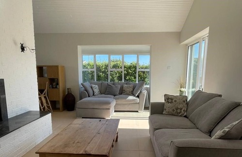 Rosslare House | 4 bedroom holiday home in Rosslare Strand County Wexford