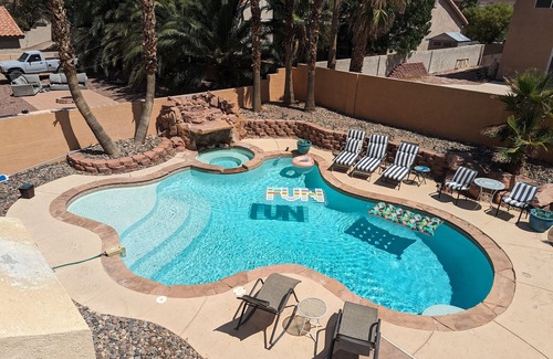 Silverado Ranch House | 4-bedroom home. Heated Spa/BbQ/Pool