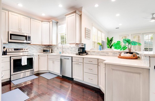 Islamorada House | 4 Bedroom House in Angler's Reef, Includes 31' Boat Slip. Islamorada, FL