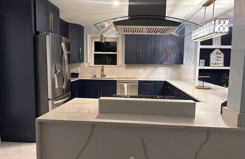Kenner - Louis Armstrong International Airport House | 4-bedroom house in fabulous Metairie with AC, WiFi. Enjoy your stay
