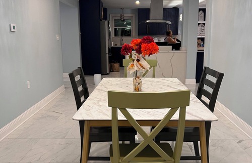 Kenner - Louis Armstrong International Airport House | 4-bedroom house in fabulous Metairie with AC, WiFi. Enjoy your stay