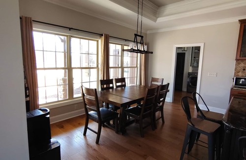 Mount Mourne House | 4-bedroom house in fabulous China Grove with AC, WiFi