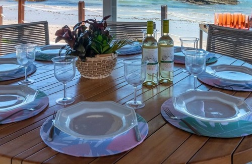 Praia dos Carneiros House | 4 Bedroom House on the Seaside of Carneiros with Private Pool and Cooking Service