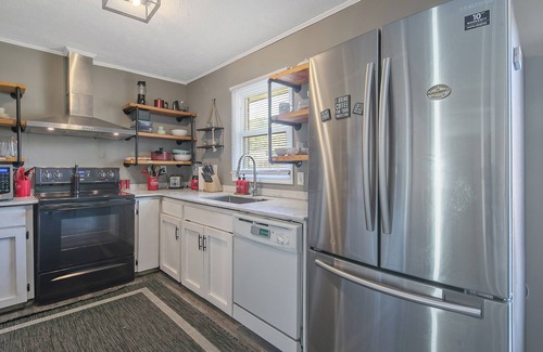 Fayetteville House | 4 Bedroom house with huge yard for family games, fun and relaxation