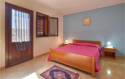 Trappeto Apartment | 4 Bedroom Nice Apartment In Trappeto