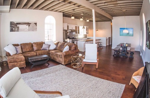 Marquette Condo | 4 Bedroom Penthouse with Lower Harbor Views in Downtown Marquette